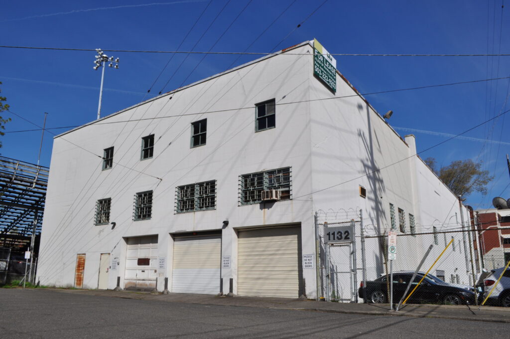 Police Warehouse flexible warehouse space